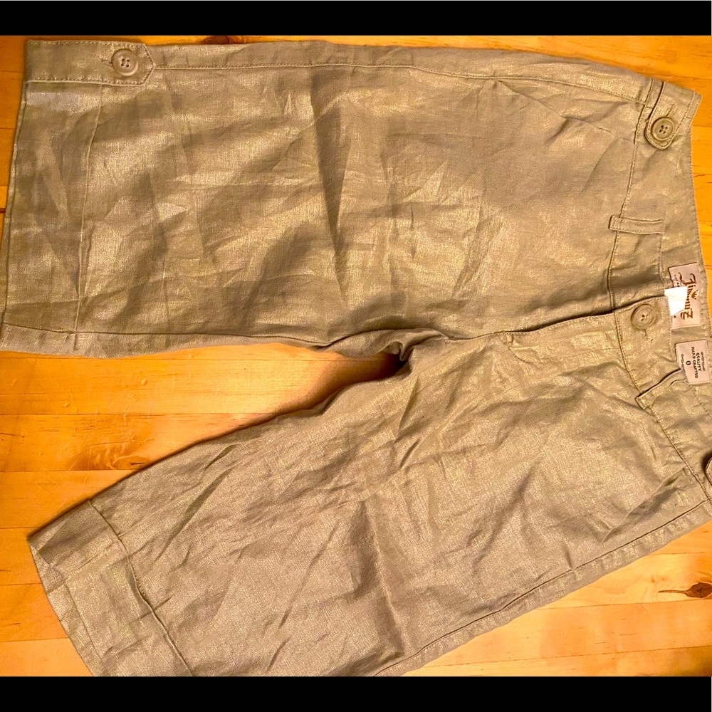 Gold Khaki Jimmy Z’s Cuffed Clamdiggers, Size 0